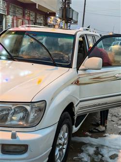 تويوتا لاندكروزر